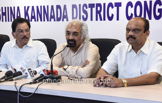 enior Congressman Sam Pitroda in Mangalore